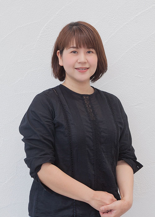 西村 まち美